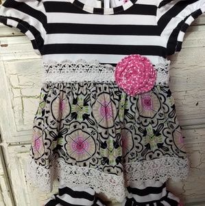 Counting Daisies 18mo EUC